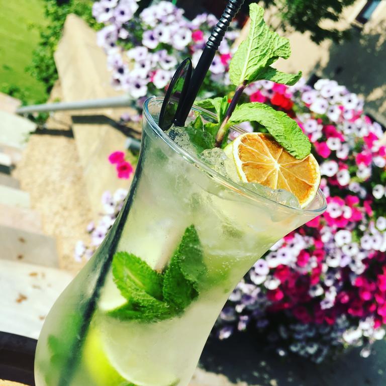 Laichmoray Hotel Elgin Εξωτερικό φωτογραφία